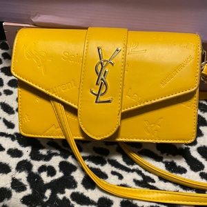 Beautiful crossbody